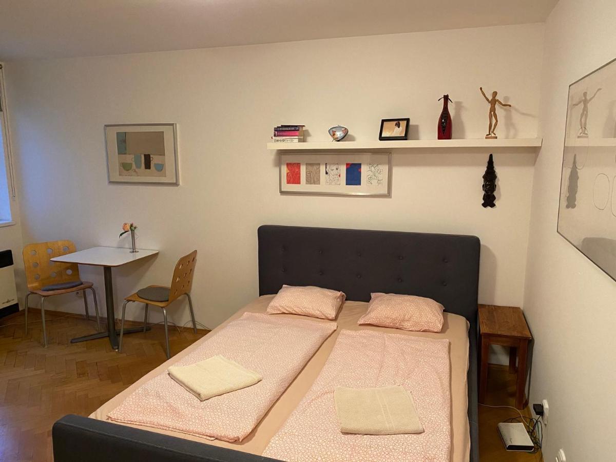 Apartment Florenc Prag Exterior foto